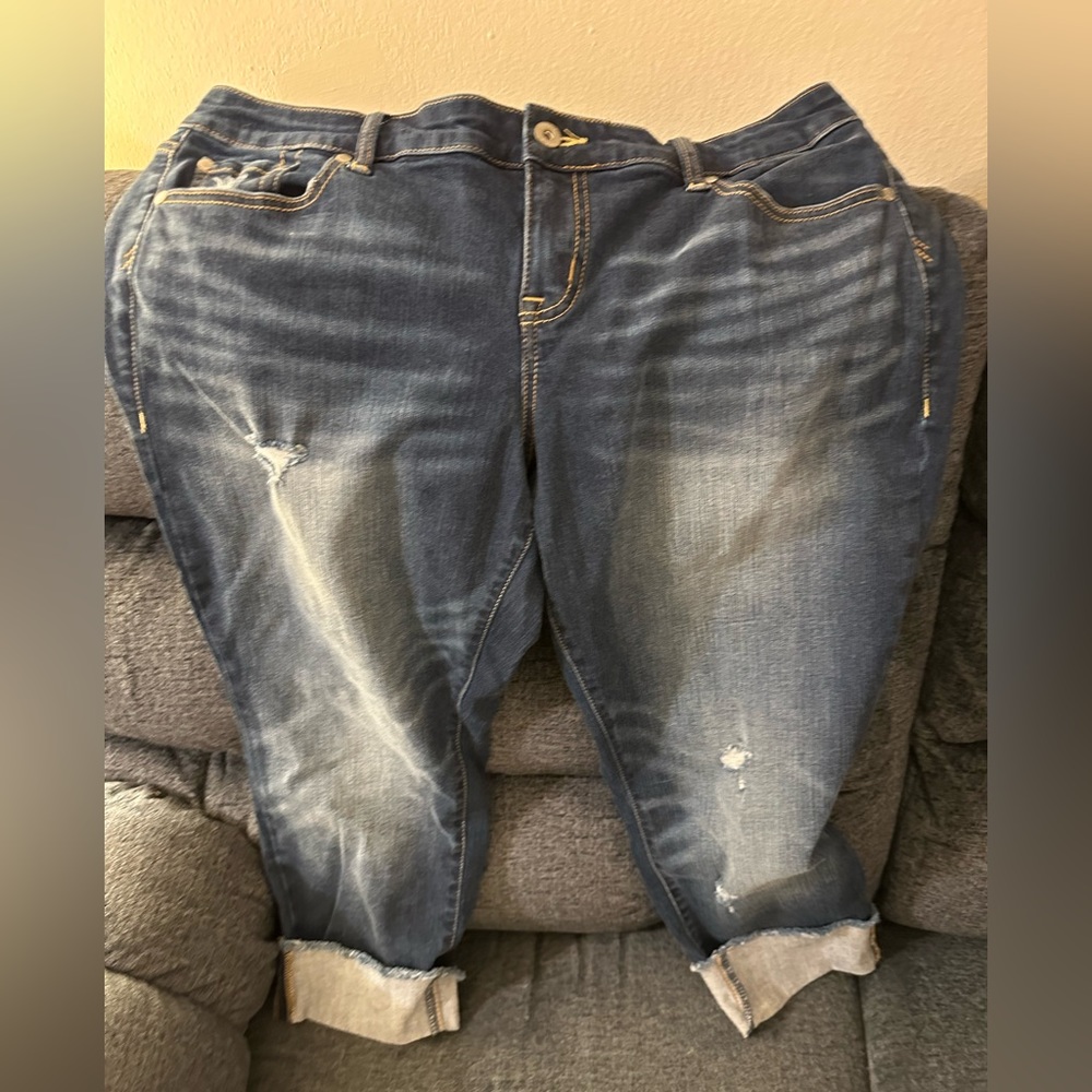 NWOT boyfriend crop jeans, Torrid size 16 - Picture 4 of 8